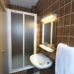 De Golf Hotell 2*