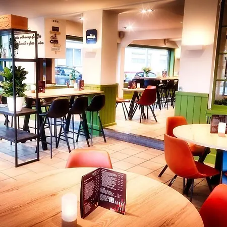 De Golf Szálloda 2*