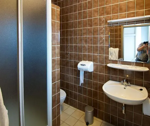 De Golf Szálloda 2*